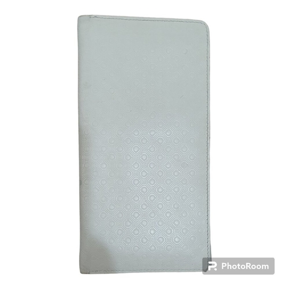 Salvatore Ferragamo Long Bill Compartment Leather Used Auth IY-660440 - Picture 2 of 12